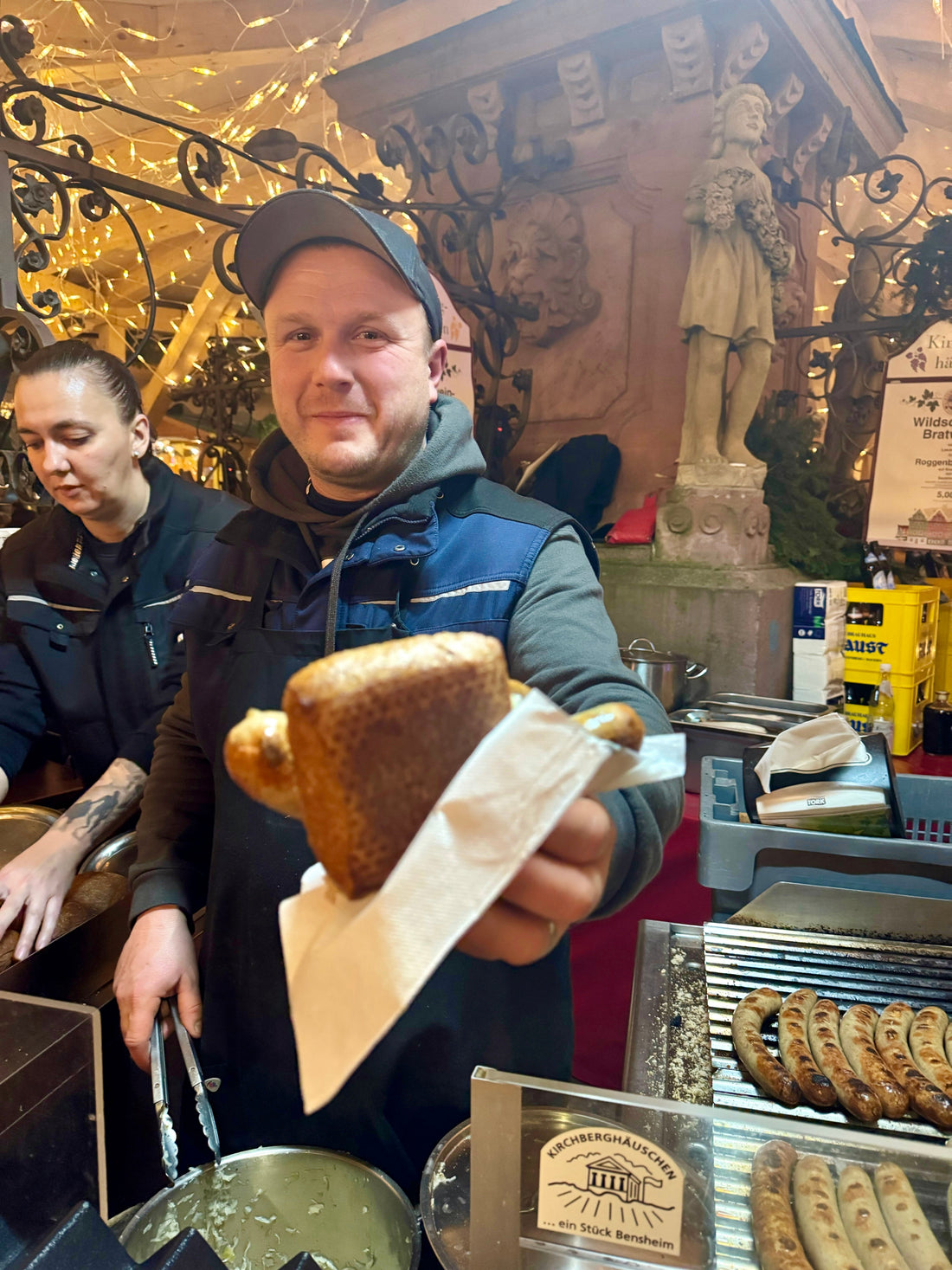 Die Wildschweinbratwurst vom Bensheimer Weihnachtsmarkt – eine kleine Geschichte saftiger Konsequenz